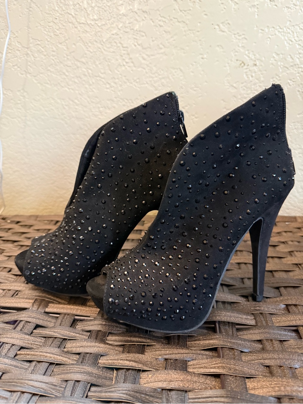 Material Girl Women's Black Embellished Peep-Toe High Heels